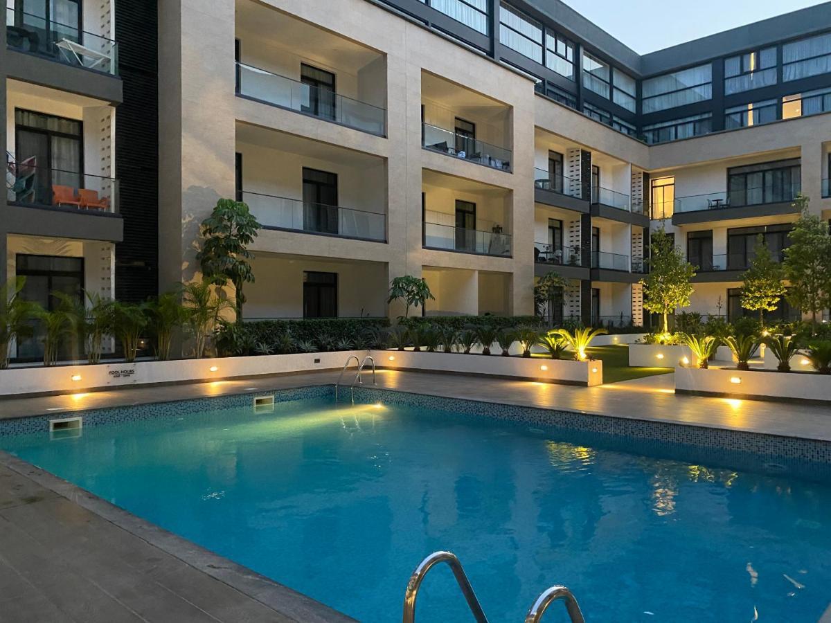 One Bedroom Apartment At A Embassy Gardens Cantonments Акра Екстериор снимка